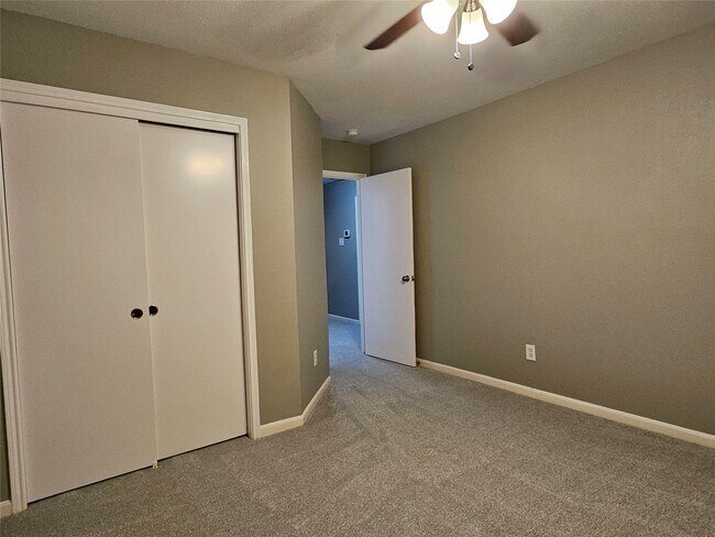 Building Photo - 19411 Ambrosia Falls Dr