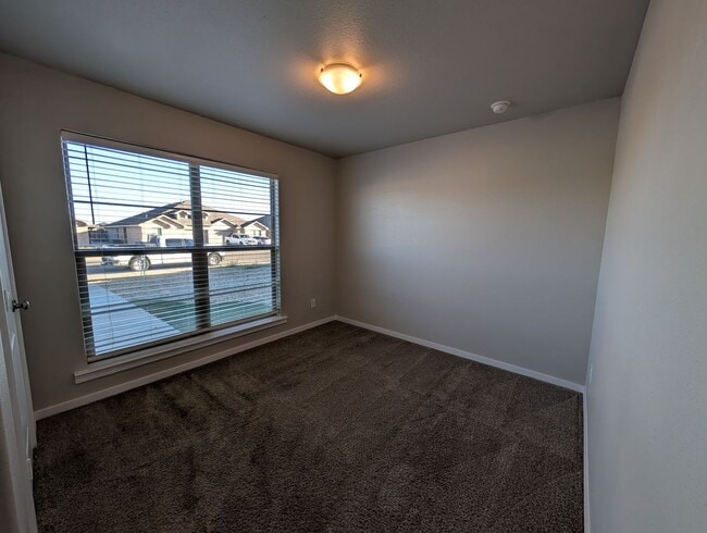 Building Photo - 1637 133rd St