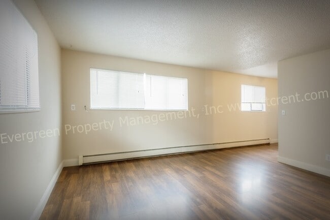 Building Photo - 3023 Denver St