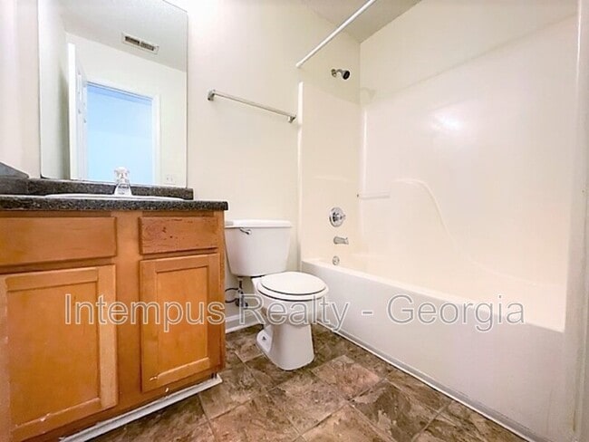 Building Photo - 4389 Persian Ct SW