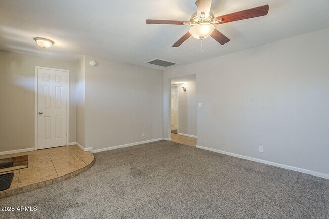 Building Photo - 2436 E Javelina Ave
