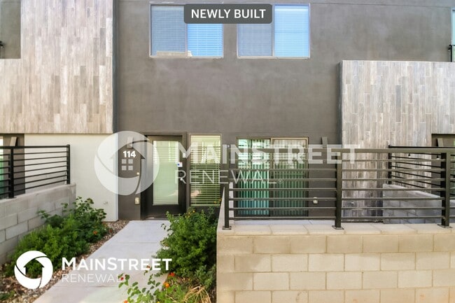 Building Photo - 1119 S Stapley Dr