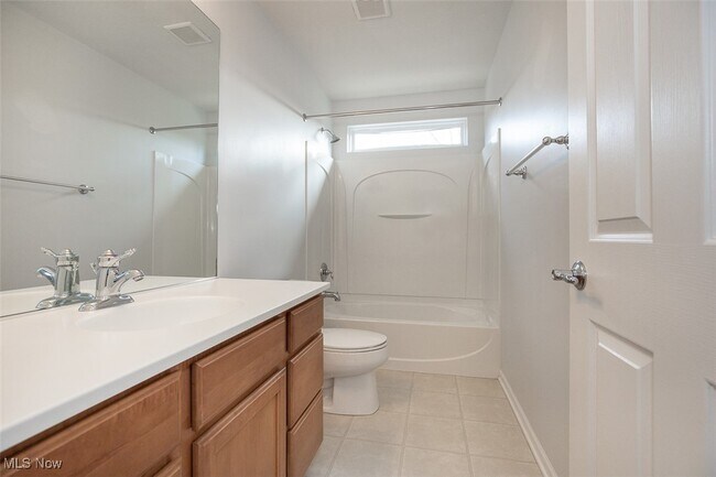 Building Photo - 2553 Seton Dr