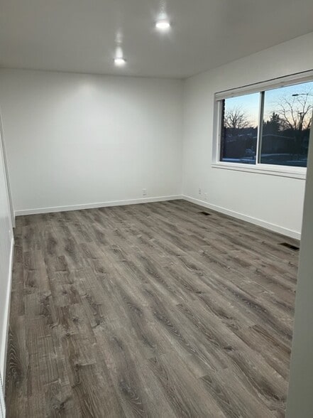 Front Room - 4174 Jefferson Ave