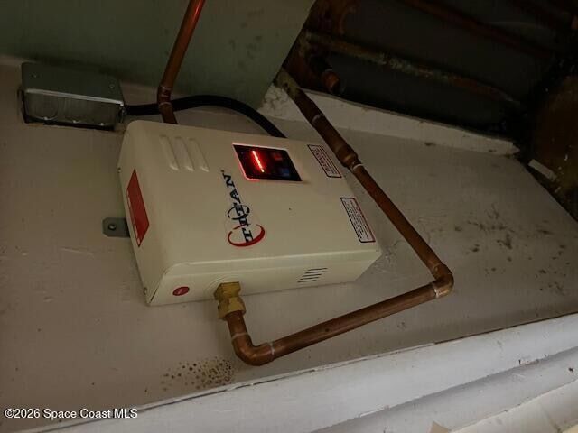 Building Photo - 1711 Dixon Blvd