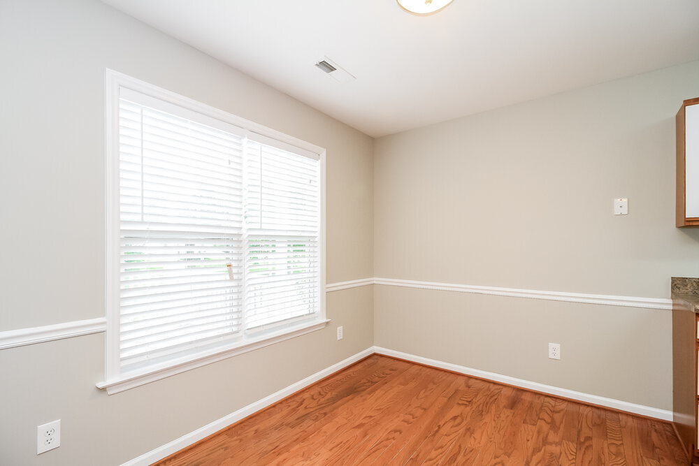 Building Photo - 3300 Trenchard Ln