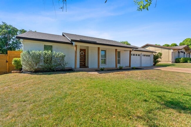 Building Photo - 4902 Carsonhill Dr