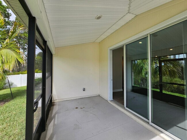 Building Photo - Sawmill Branch 4 Bedroom 2 Bath 3 Car Garage Home