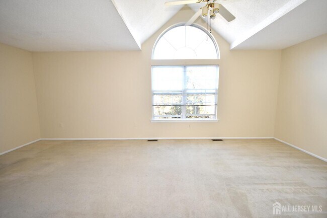 Building Photo - 56 Sassafras Ct