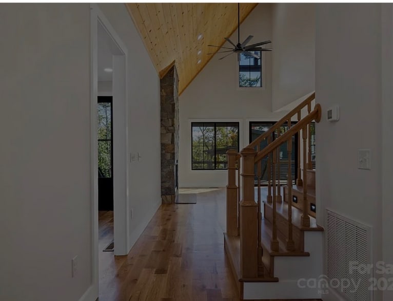 Building Photo - 154 Osceola Rd