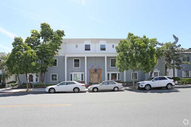 Building Photo - NO A/P: Finerman - Durant