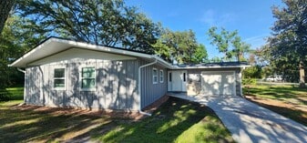 Building Photo - 3371 Thalia Rd