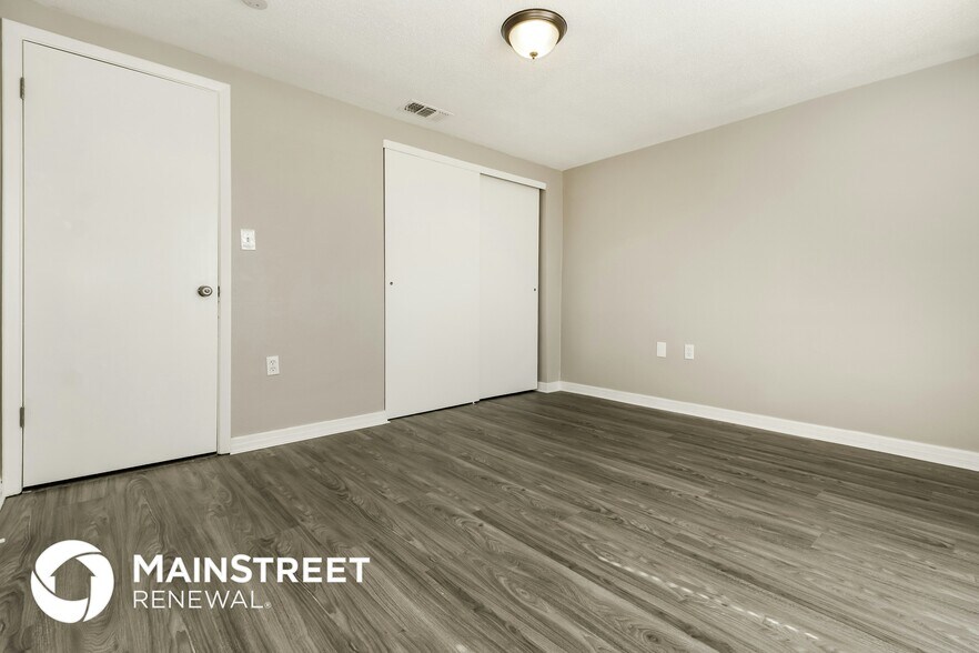 Building Photo - 7025 Rockwood Dr