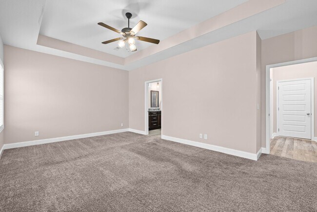 Building Photo - 1151 Eagle's View Dr