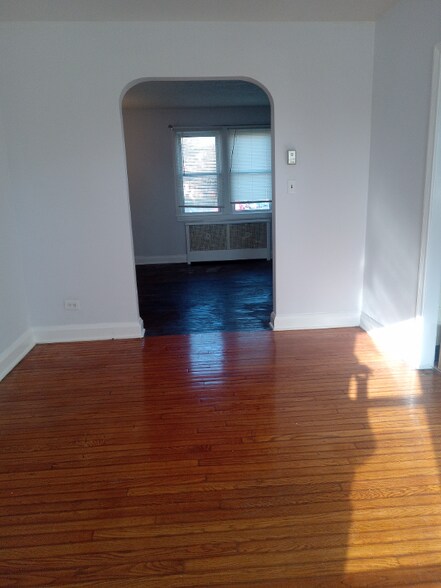 Building Photo - 503 Campbell Ln