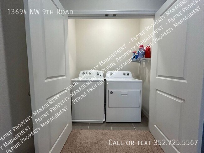 Building Photo - 13694 NW 9th Rd