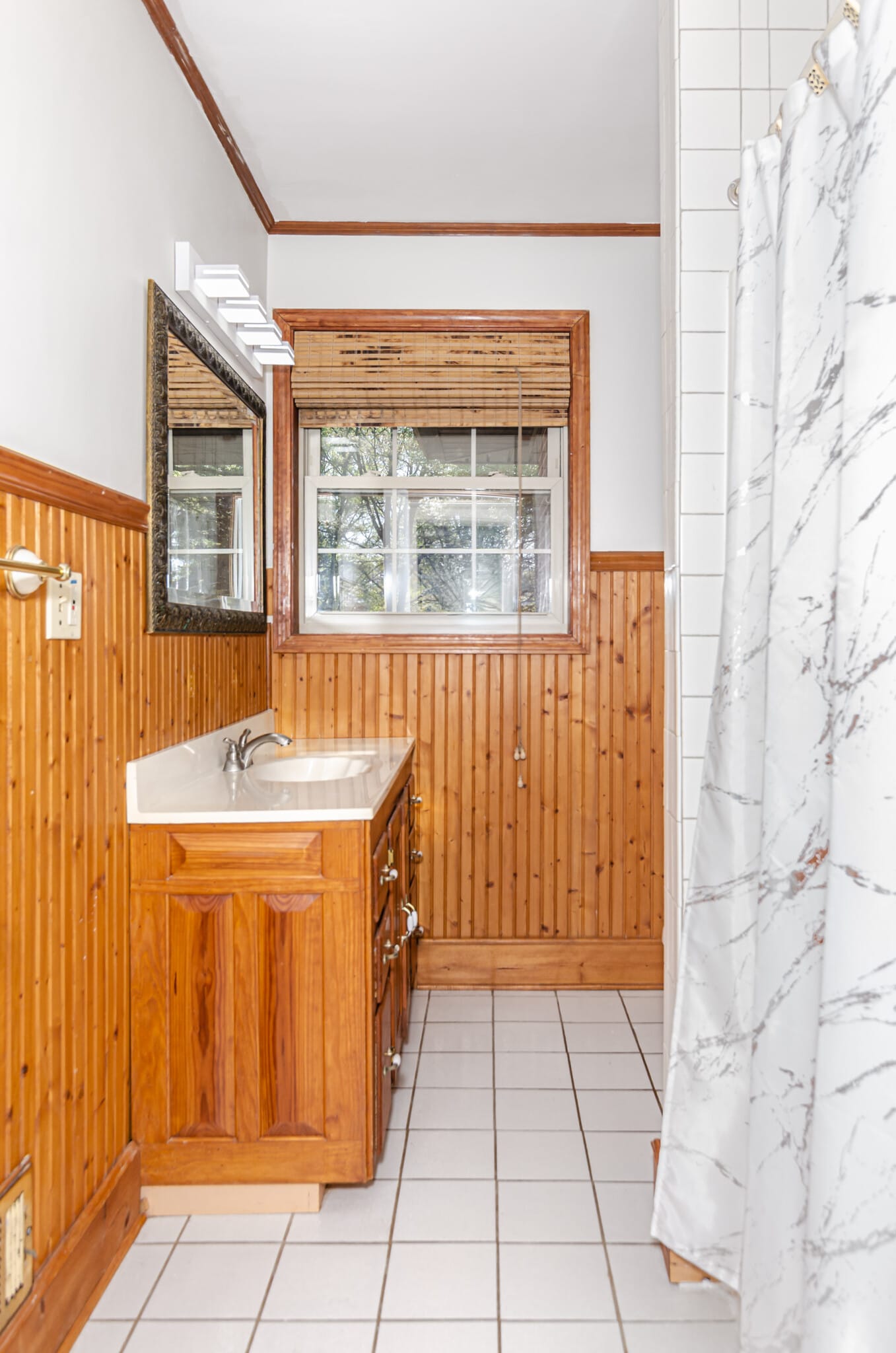 Building Photo - 1416 Hilltop Dr