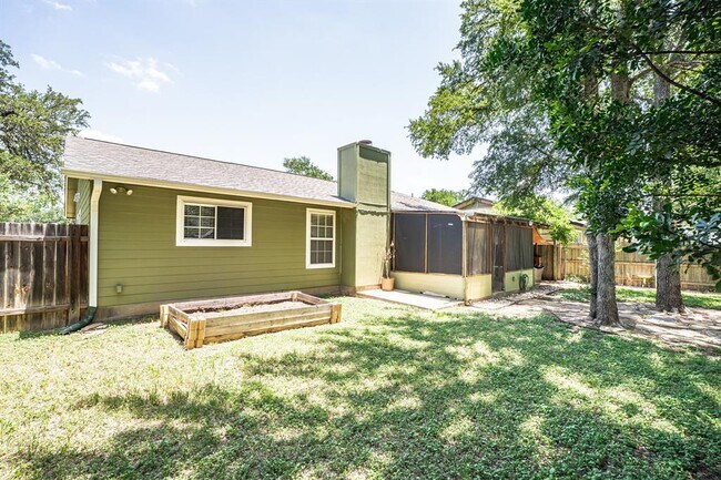 Building Photo - 3611 Cookstown Dr