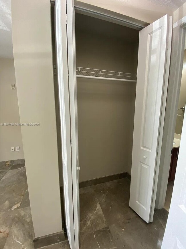 Building Photo - 1344 SW 2nd Ct