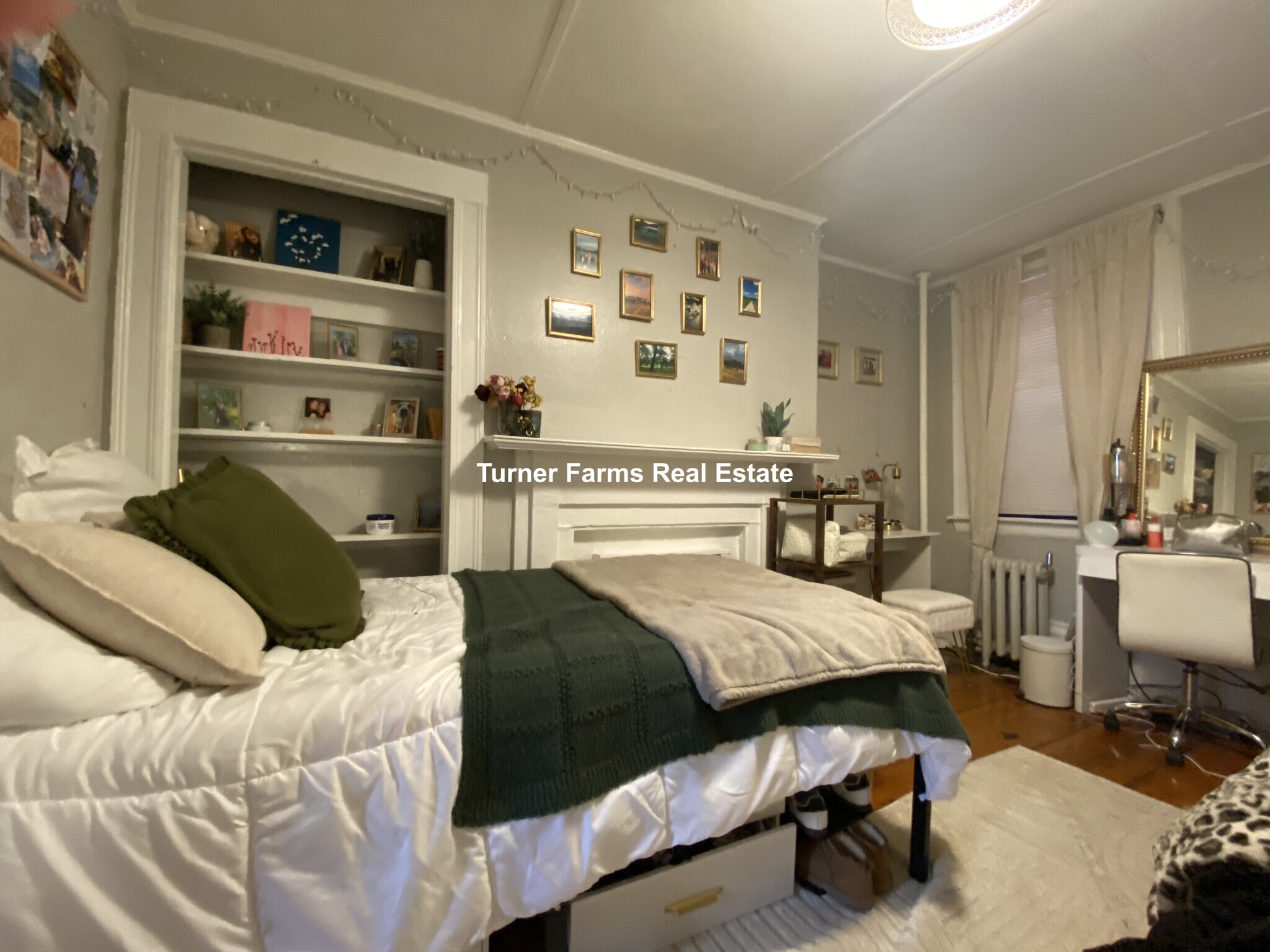 Building Photo - 5 Champney Pl