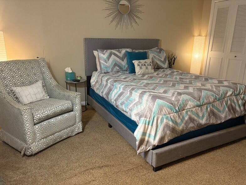 Master Bedroom - 5433 Brookswood Way