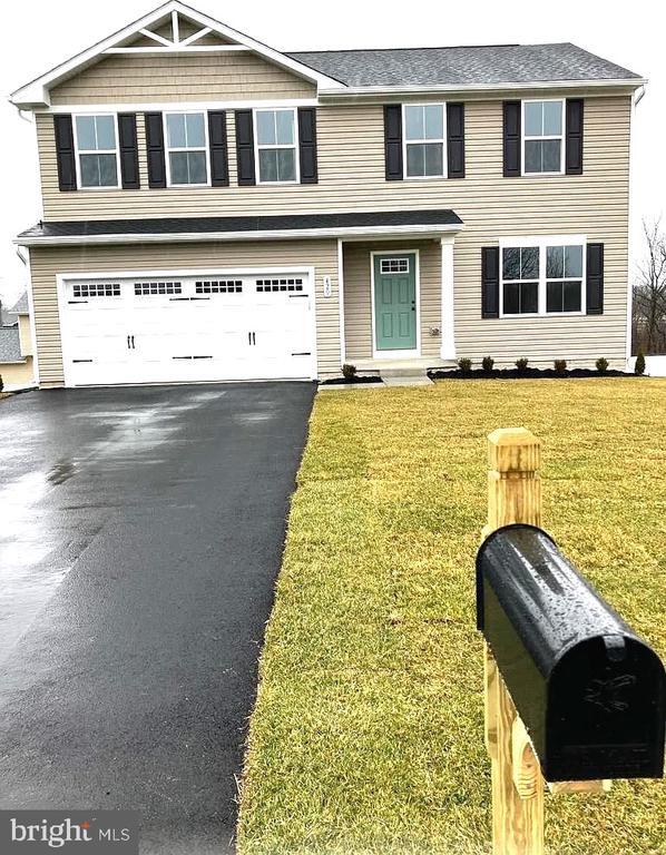 Building Photo - 420 Circle Dr