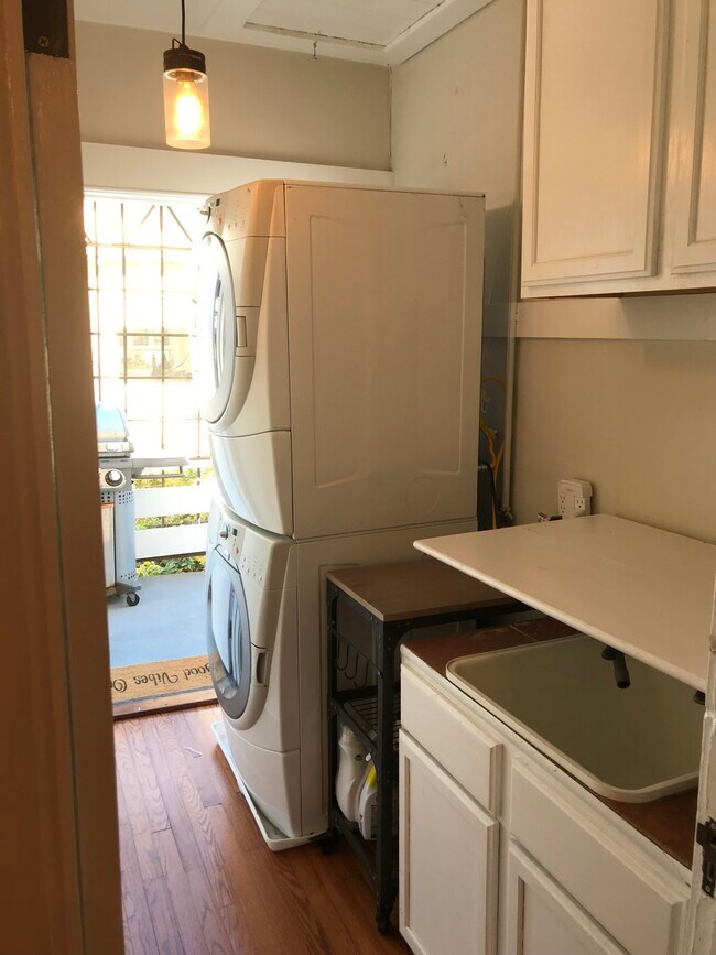 Laundry Room - 839 E Ocean Blvd
