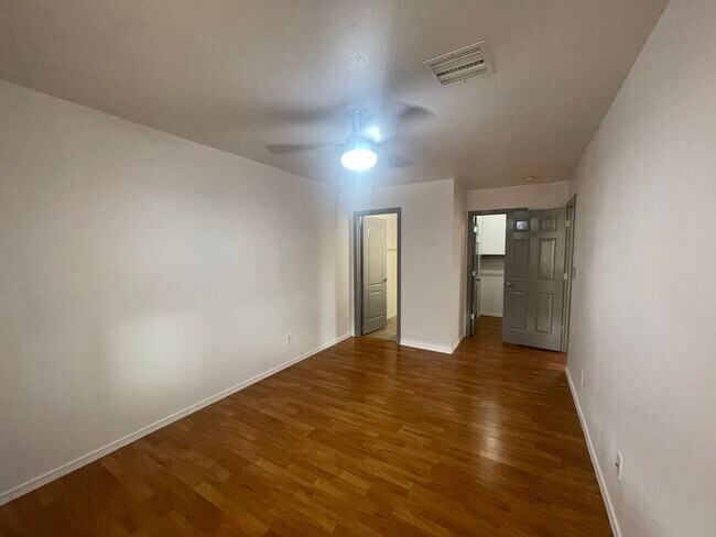 Building Photo - 14304 Gil Reyes Dr
