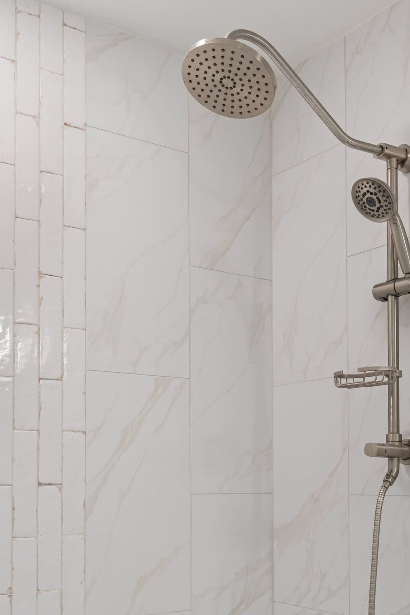 Building Photo - 608 S 21st Ave