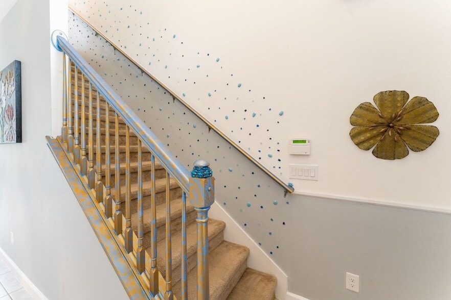 Building Photo - 5237 Oakbourne Ave