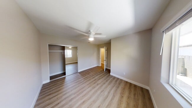 Building Photo - Newly Renovated, 7 BD 4 BR, Close to Campu...