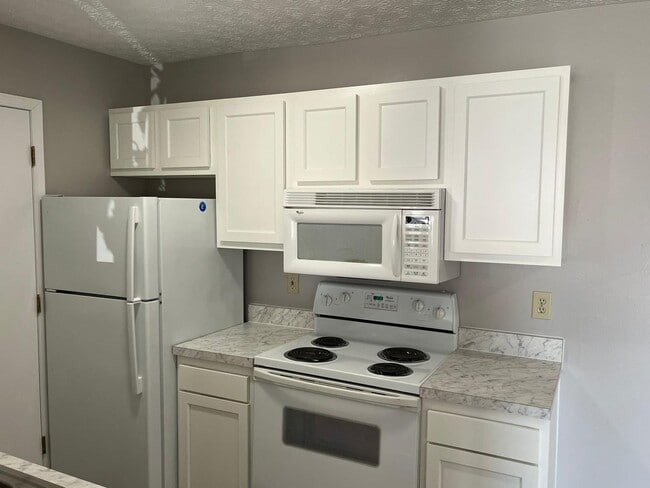 Building Photo - 5383 Cypress Chase