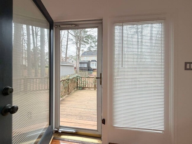 Building Photo - 110 Waltons Creek Rd