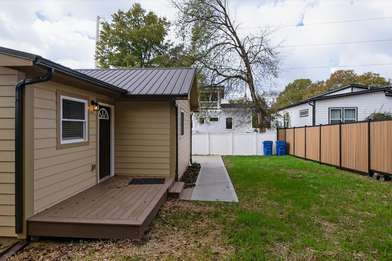 Building Photo - 509 Hoke St