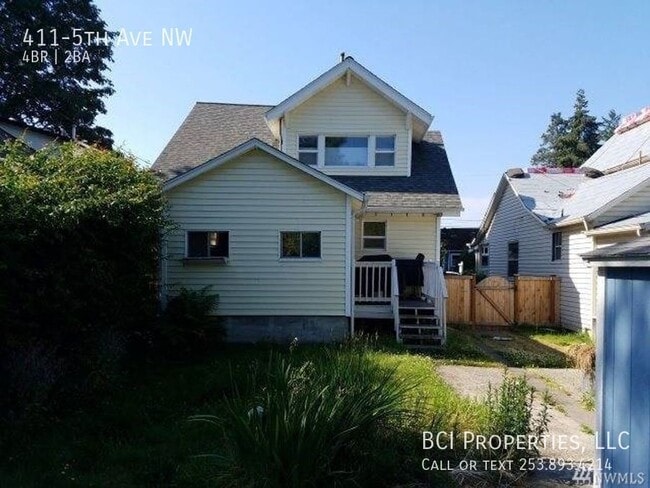 Building Photo - 411-5th Ave NW-