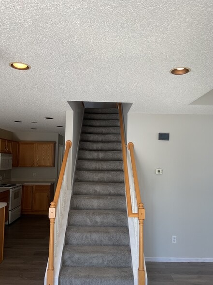 Stairs - 17366 River Birch Pl