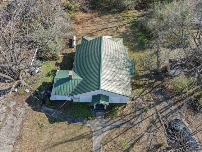 Building Photo - 65 Bradfield Dr