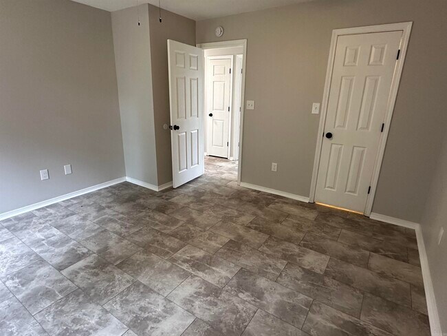 Building Photo - 14025 Cottontail Ln