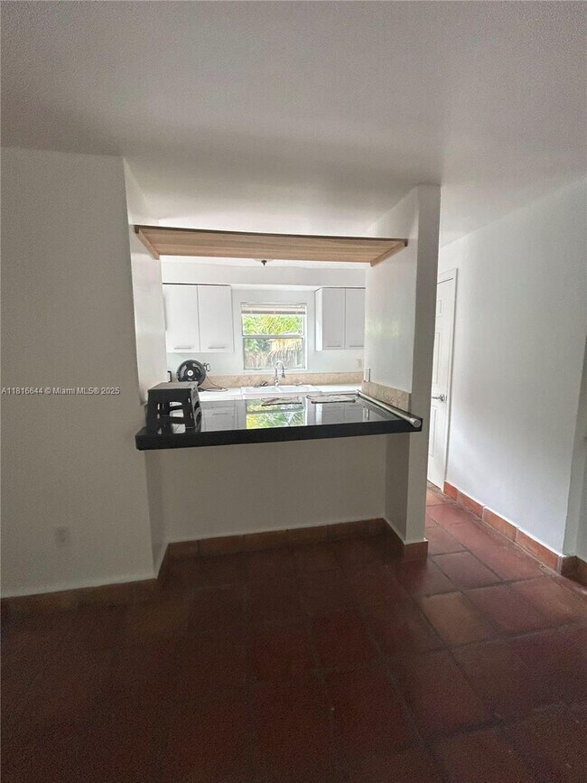 Building Photo - 3549 Loquat Ave