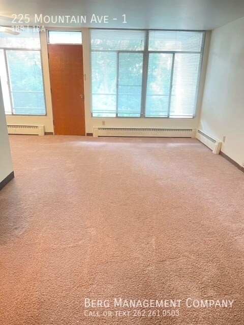 Building Photo - 225 Mountain Ave