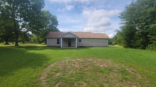 Building Photo - 131 Jo Mar Rd