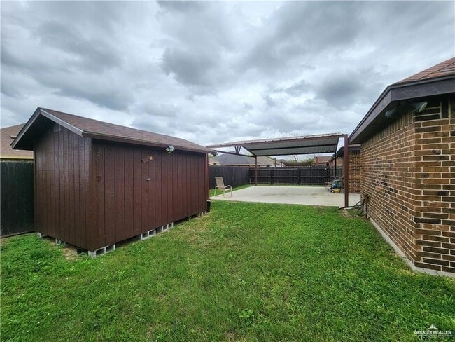 Building Photo - 3012 Guadalupe Ave