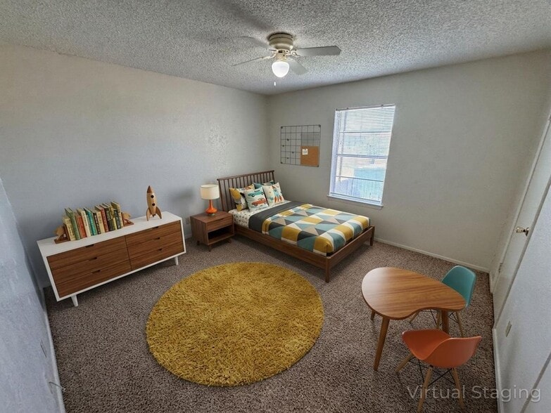 Building Photo - 1903 Cedarhill Dr