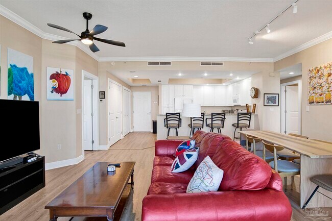 Building Photo - 645 Lost Key Dr