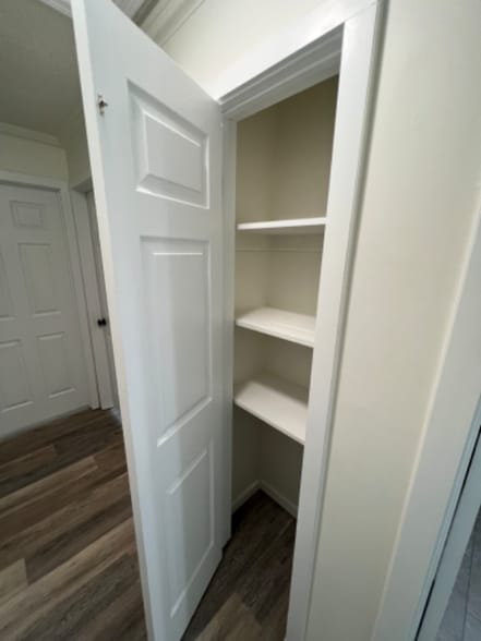 Building Photo - 678 Wood Dr Ext