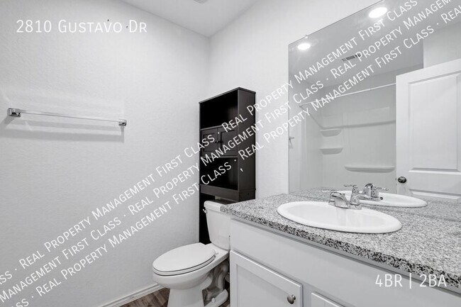 Building Photo - 2810 Gustavo Dr