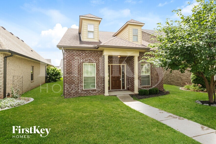Building Photo - 2535 Cason Ln