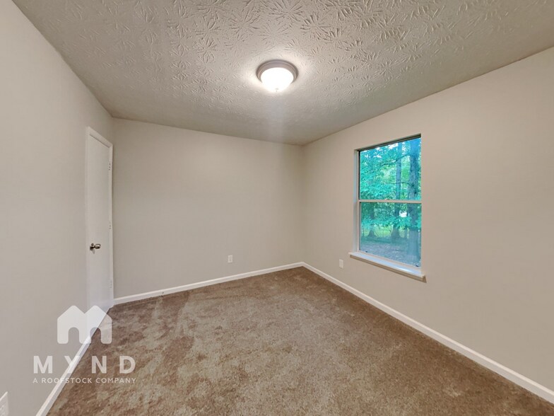 Building Photo - 255 Marcliff Ct