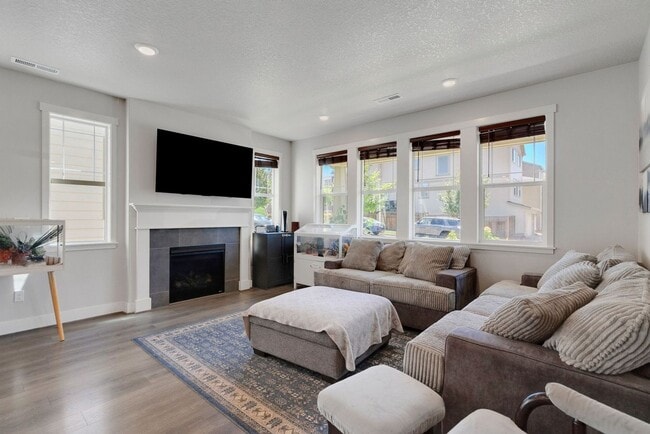 Building Photo - 16855 SW Townsville St