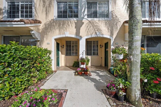 Building Photo - 1727 Village Blvd